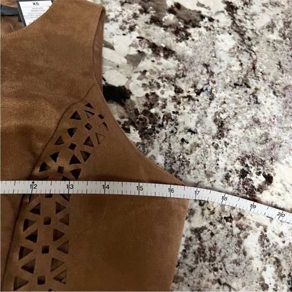 Mossimo Women's Cutout Faux Suede Fit & Flare Mini Dress Laser Cut Brown XS NWT - Picture 5 of 9